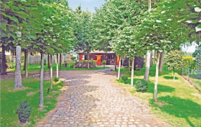 Гостиница Holiday home Wachtebeke 254  Вачтебек